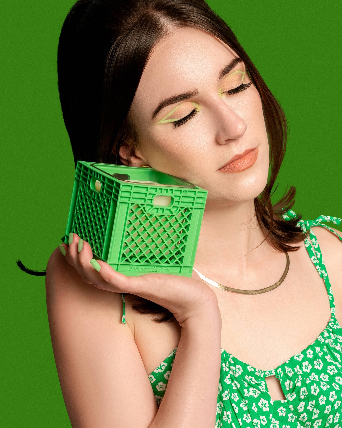 Milk Crate - green jar candle: White Lily Sea Salt