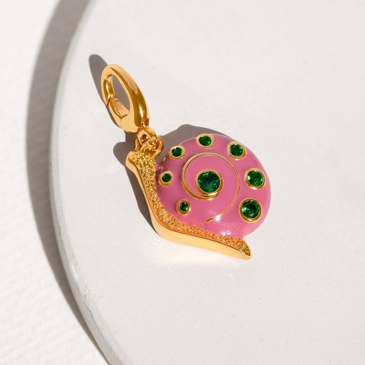 EscarGlow Snail Bag Charm: Gold