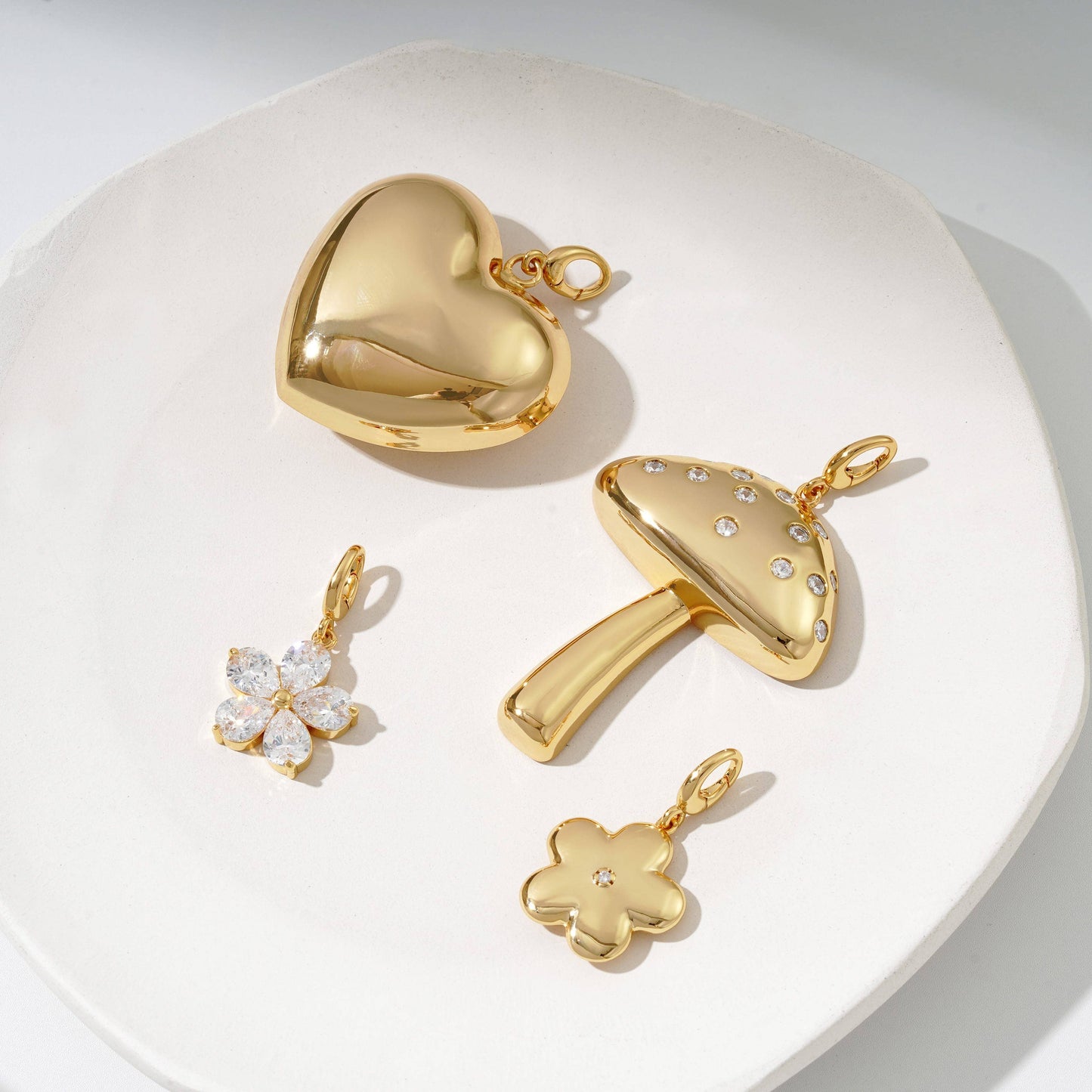 Heart of Gold Bag Charm: Gold