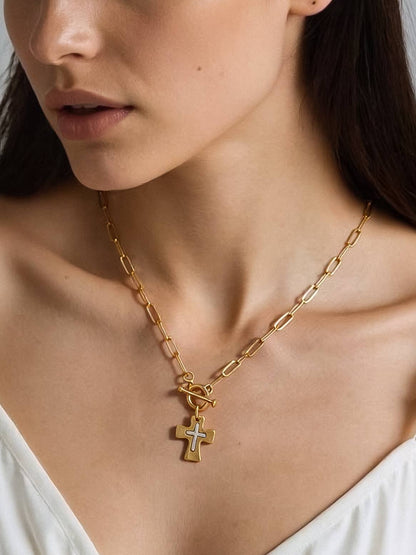 Royale 18K Gold Vintage Cross Small Chain Necklace: Yellow Gold