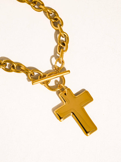 Trinite 18K Gold Non-Tarnish Cross Pendant Necklace: Yellow Gold