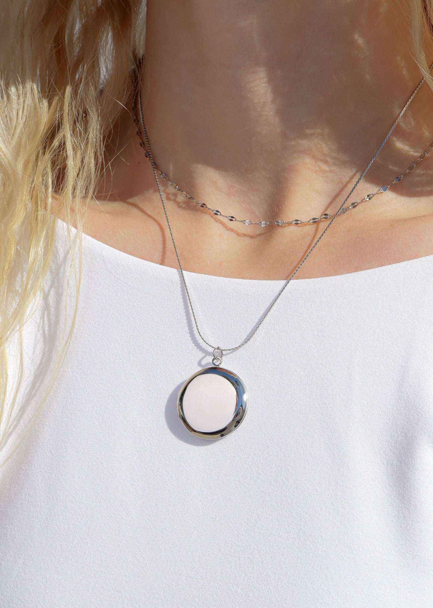 Large - 18K Gold PVD Stainless Steel Round Locket: Stainless