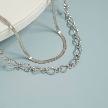 18K Gold PVD Stainless Steel Hammered Oval Chain Necklace: Gold / 18+2"