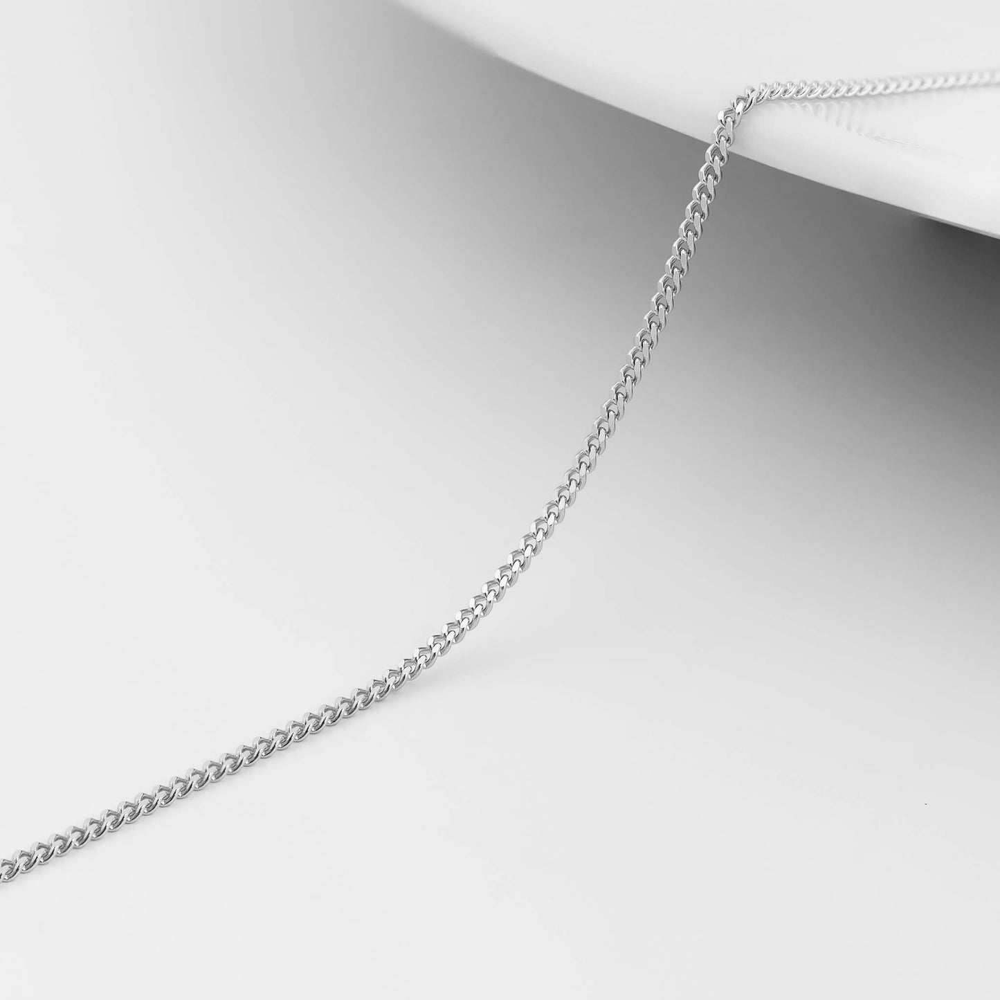 Stainless Steel Curb Chain Necklace: 18" / 4mm
