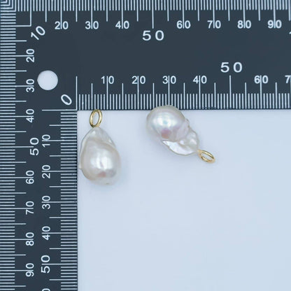 24K Gold Filled White Baroque Freshwater Pearl Pendant | P1638