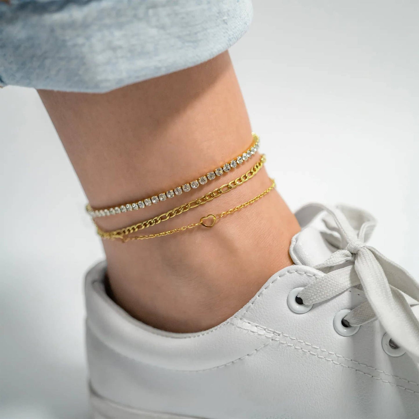 18K Gold Figaro Chain Bracelet / Anklet: 10" / 4mm