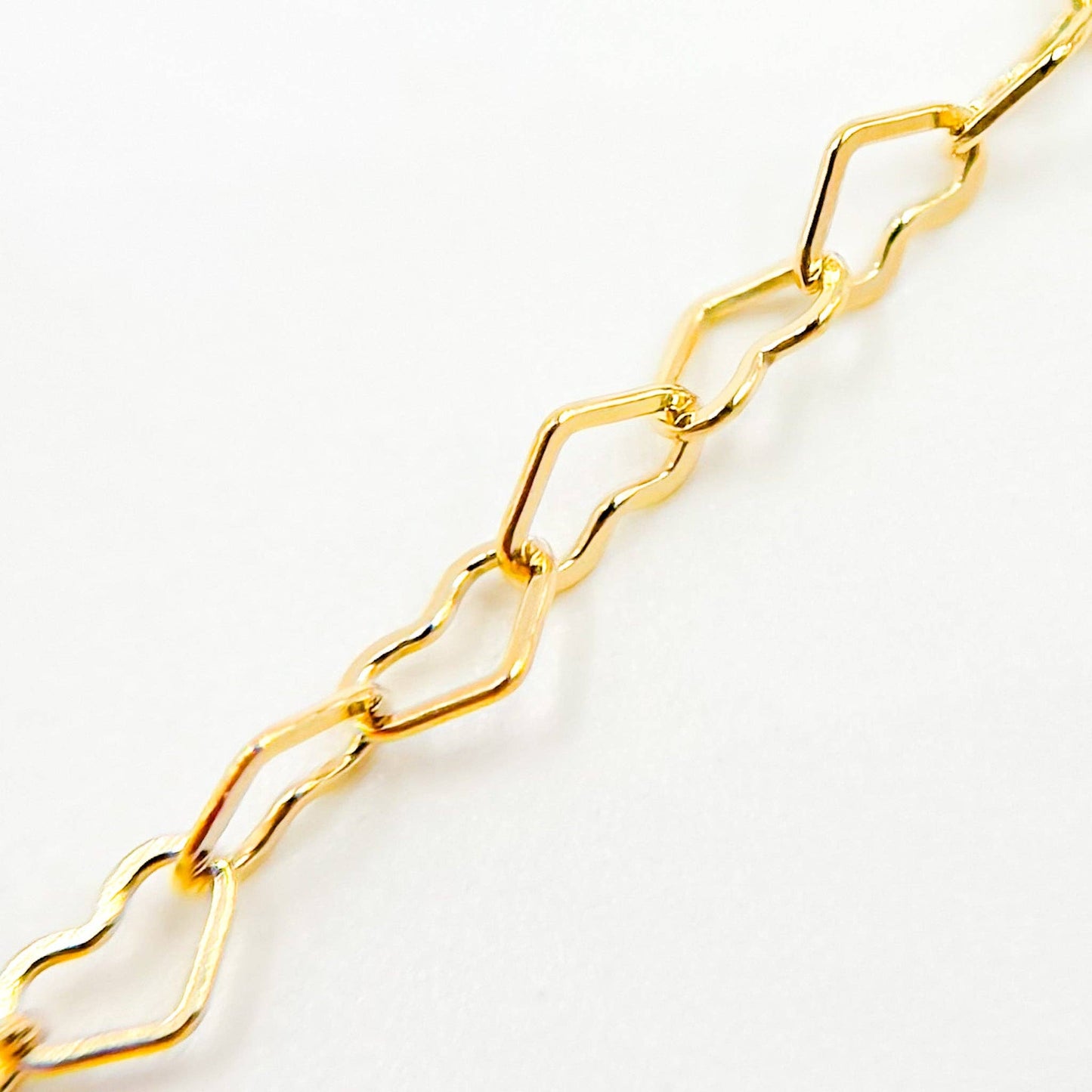 A35F/SPGF. 14K Gold Filled Flat Heart Link Chain: 1 Ft. / 3.1mm-4mm / Heart