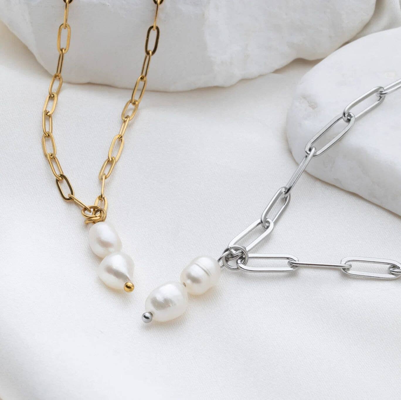 18K Gold PVD Stainless Steel Double Freshwater Charm: Stainless