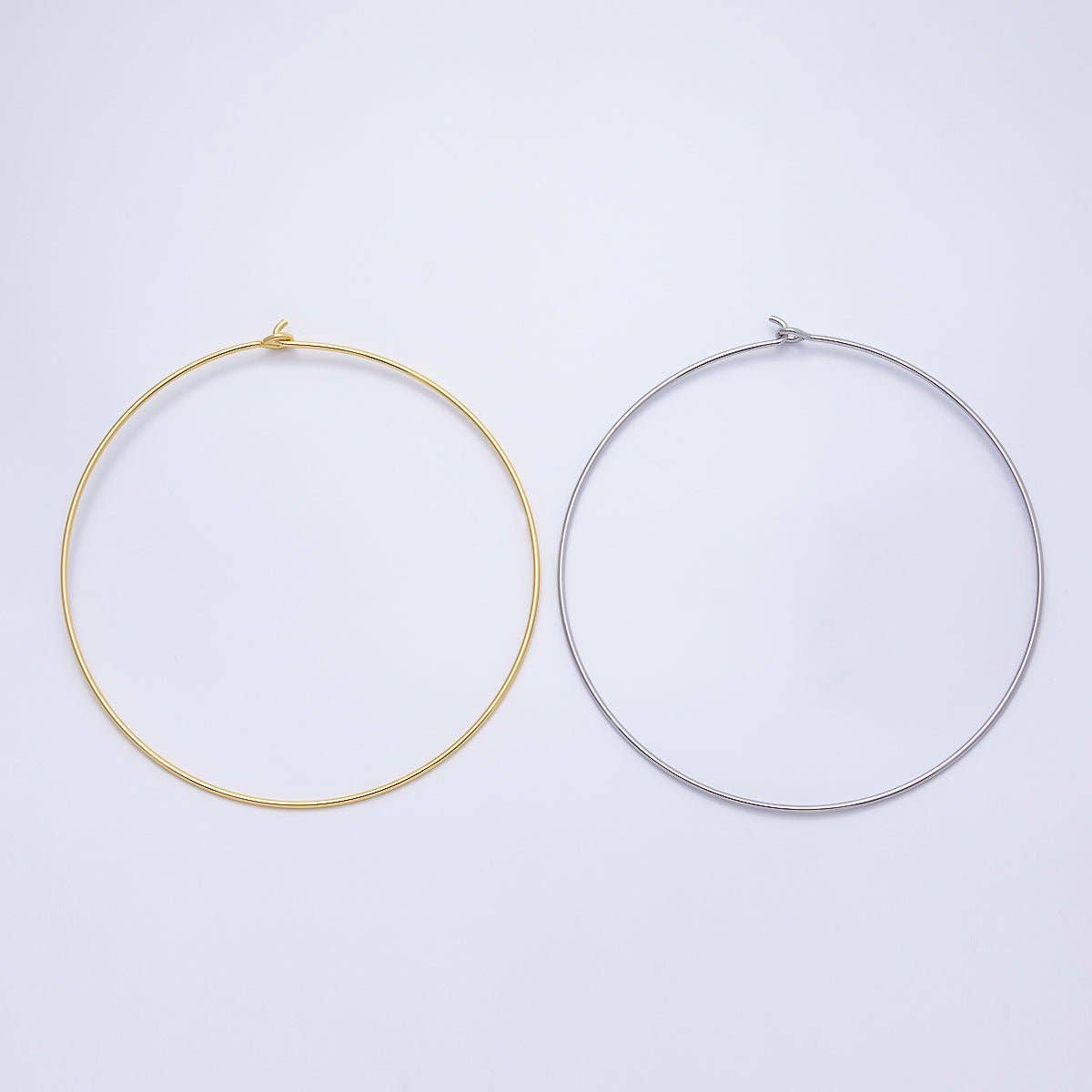 16K Gold Filled 2mm Minimalist Floating Collar Torque Necklace in Gold & Silver | WA-04442 WA-04443: GOLD