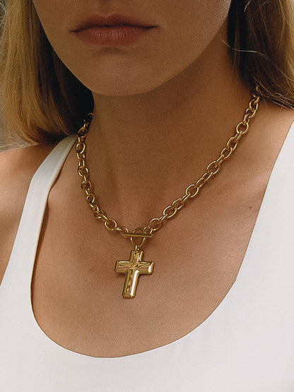 Trinite 18K Gold Non-Tarnish Cross Pendant Necklace: Yellow Gold