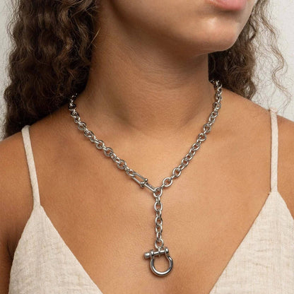 Gold Stainless Steel Y Necklace with Horse shoe Carabiner: Gold