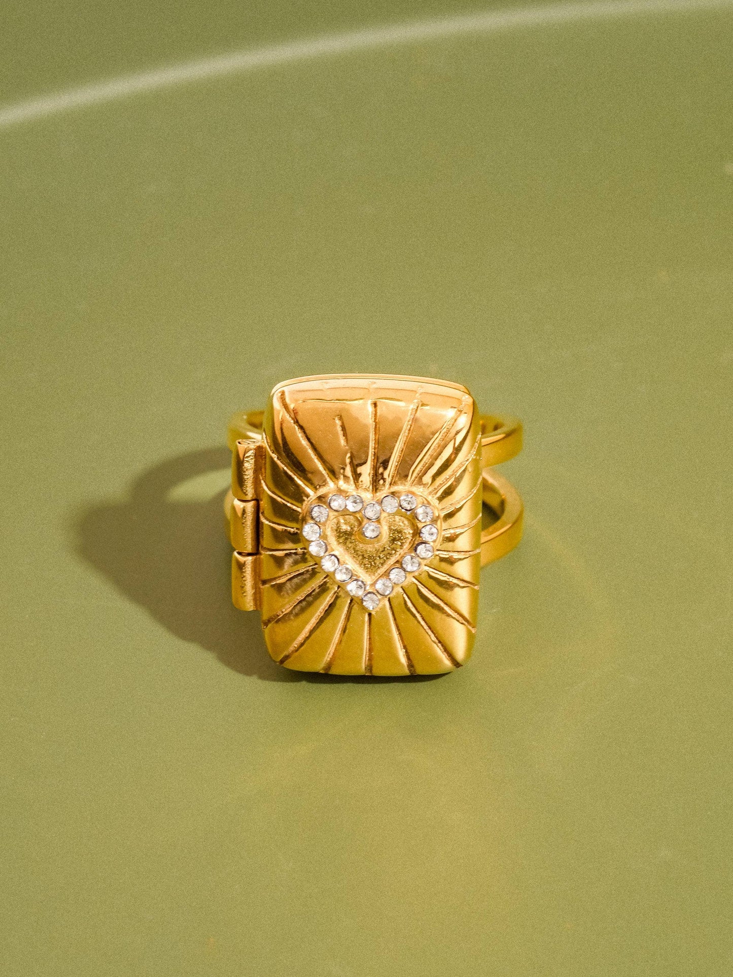 18K Gold Non-Tarnish CZ Heart Locket Ring