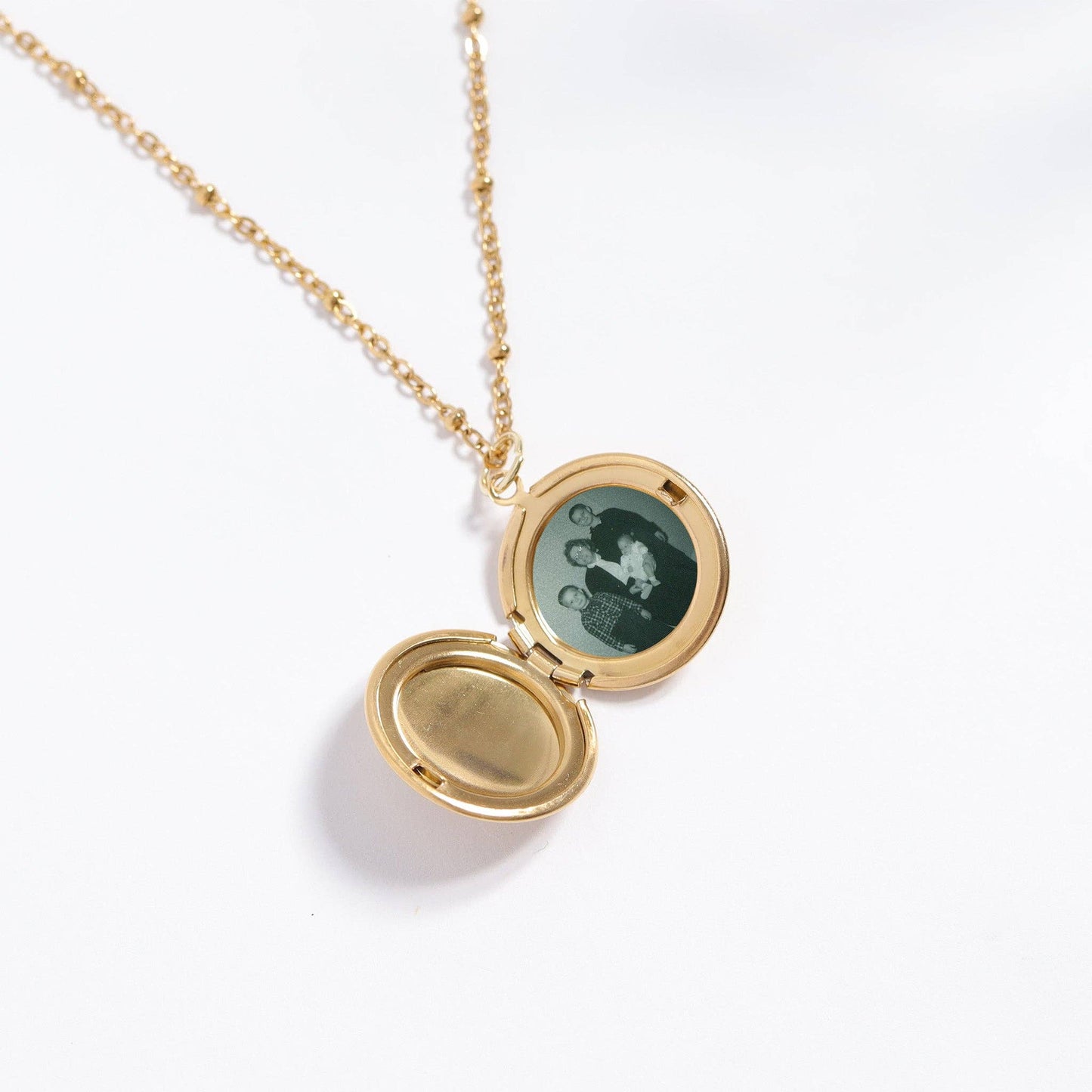 Small - 18K Gold PVD Stainless Steel Round Locket: Gold