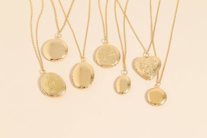 Small - 18K Gold PVD Stainless Steel Round Locket: Gold