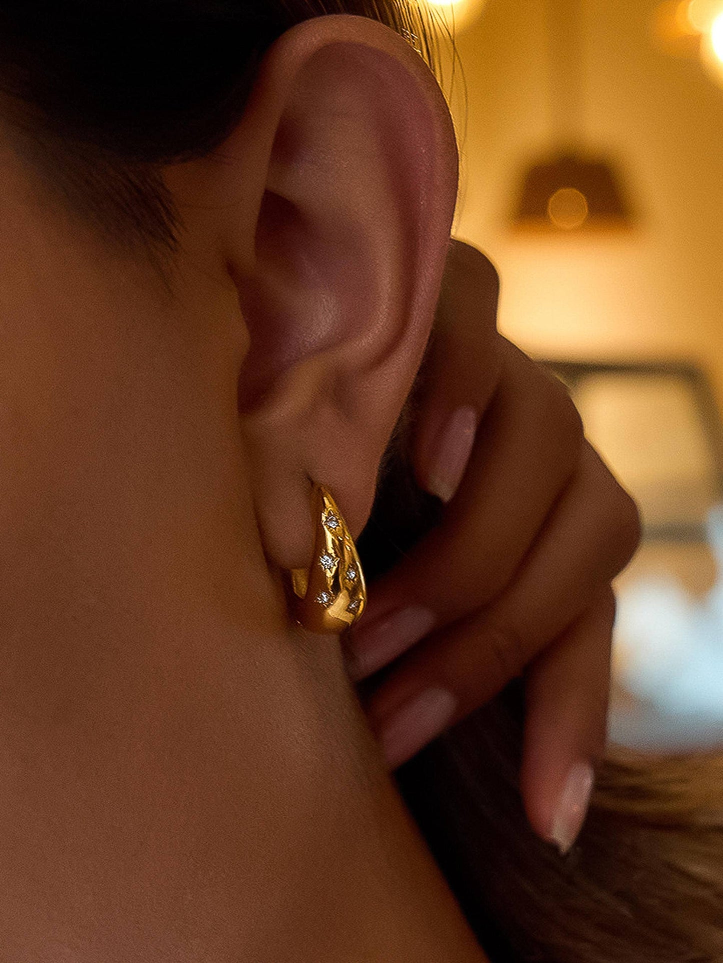 Solira 18K Gold Non-Tarnish Star Hoop Earring: Yellow Gold