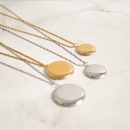 Small - 18K Gold PVD Stainless Steel Round Locket: Gold