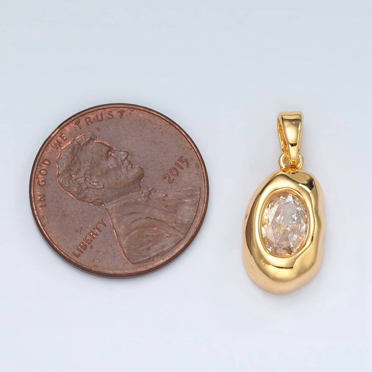 24K Gold Filled Clear CZ Oval Hammered Bezel Pendant | H792