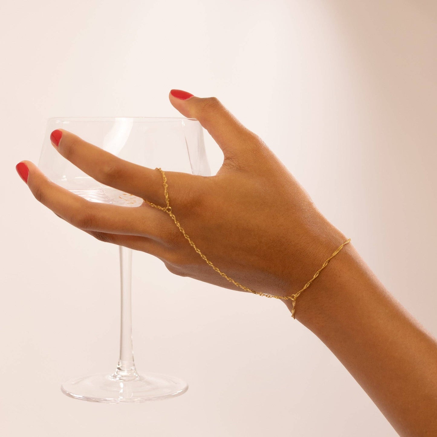 18K Gold PVD Stainless Steel Singapore Hand Chain: Stainless