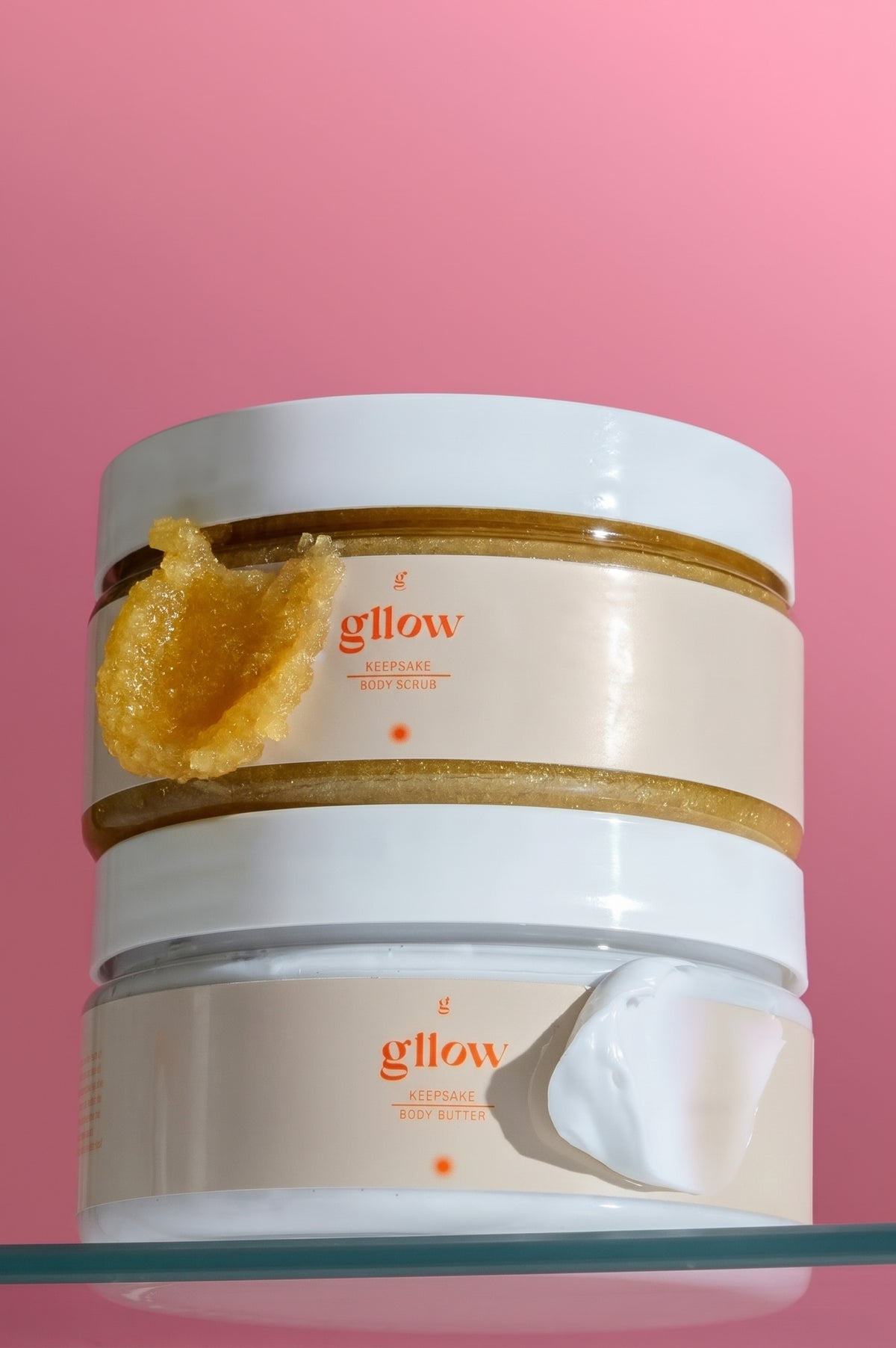 Gllow Sugar Scrub